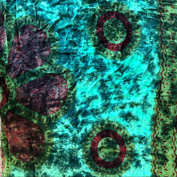 Turquoise tapestry - Picture 5 of 7